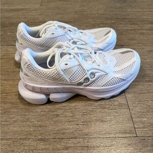 NEW Saucony Grid NXT Shoes